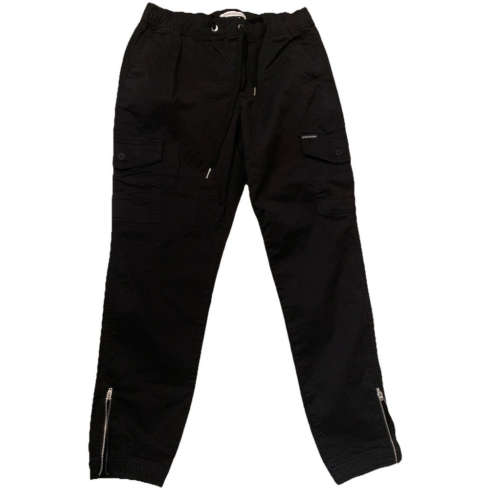 Calvin Klein women's cargo pants, black, size M